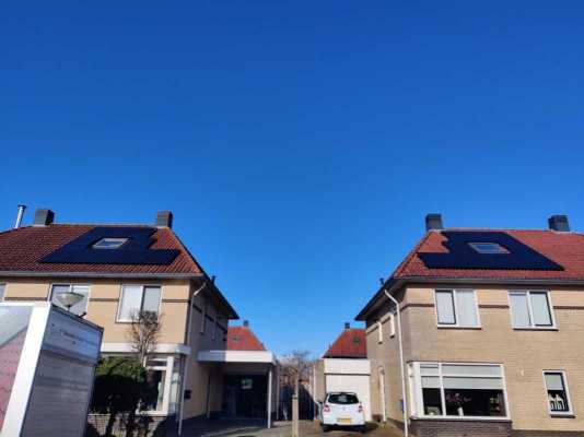 Zonnepanelen-installatie-februari-2020-10-panelen-Fam.-Martens-te-Kollum