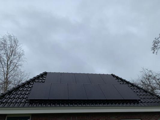 Zonnepanelen-installatie-februari-2020-familie-Klijnstra-Noardburgum-2