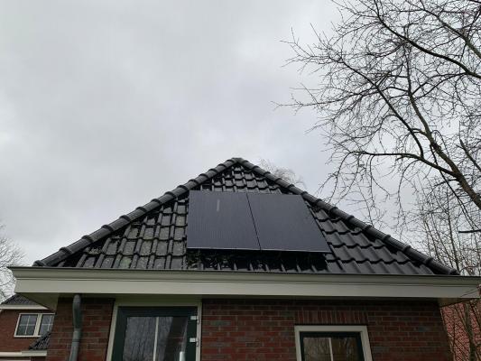 Zonnepanelen-installatie-februari-2020-familie-Klijnstra-Noardburgum-februari-2020