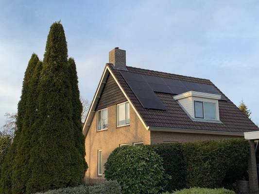Zonnepanelen-installatie-januari-2019-Buitenpost-DEVI-advies