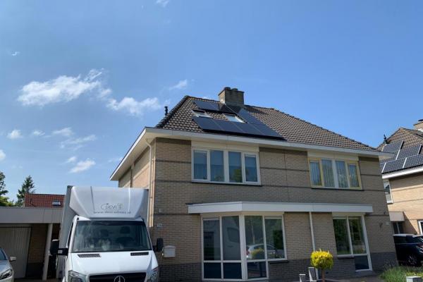 Zonnepanelen-installatie-juni-2020-Postma-in-Drachten-2