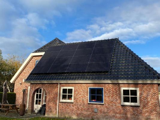 Zonnepanelen-installatie-november-2020-Visser-Surhuisterveen
