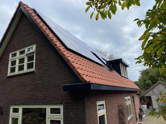 Zonnepanelen-installatie-oktober-2020-van-den-Branden-Olderberkoop-Buitenpost-friesland