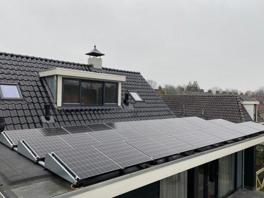 Zonnepanelen-installatie-december-2020-Nicolai-te-Drachtstercompagnie